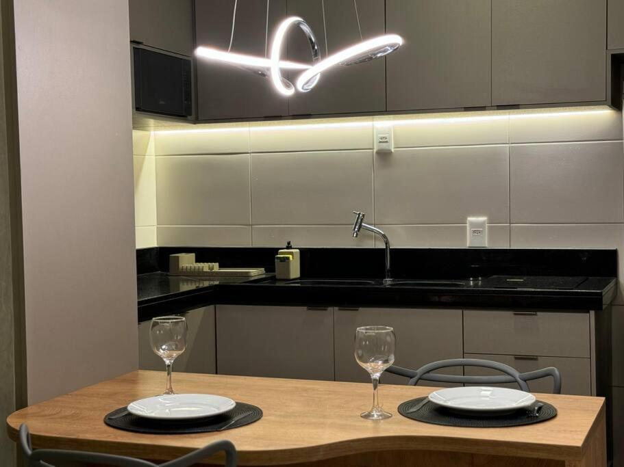 Moderno E Novo Em Apartment