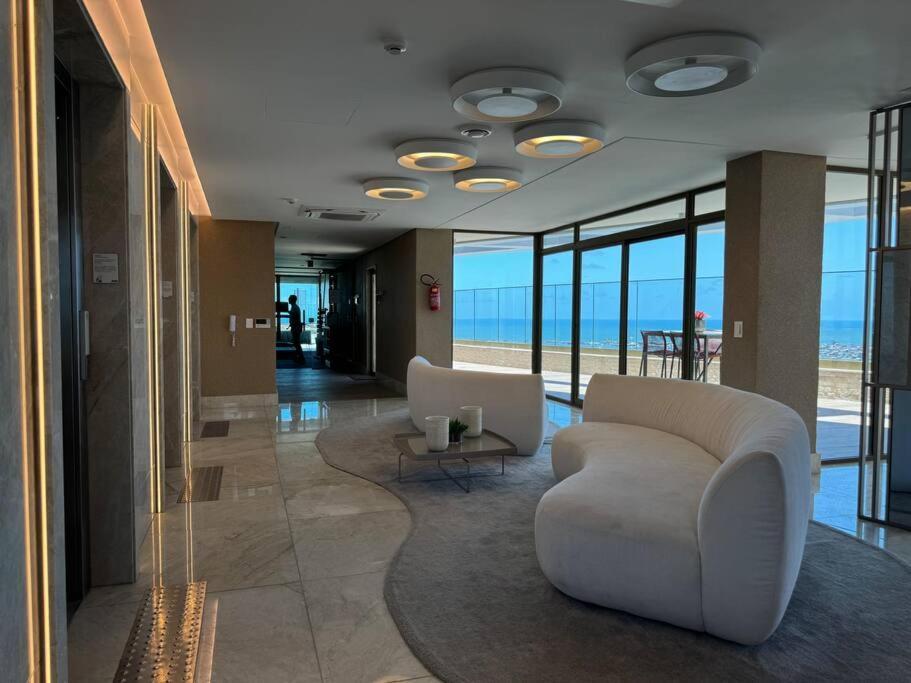 Moderno E Novo Em Apartment